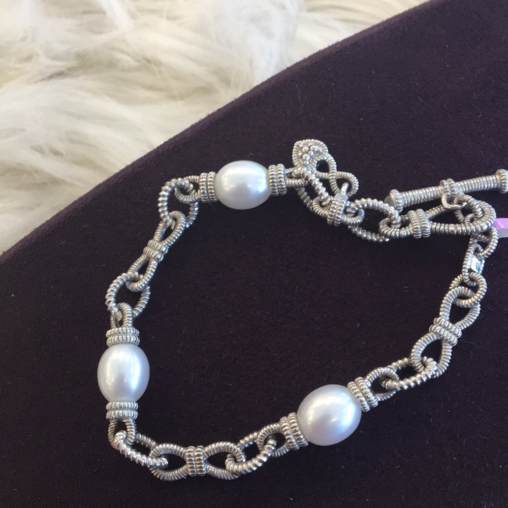 Judith Ripka Pearl Bracelet